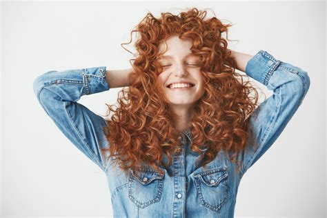 How to Curl Curtain Bangs: A Whimsical Journey into the Art of Hair Styling and the Philosophy of Curls