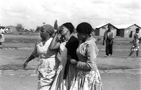 La Rivolta di Sharpeville; Il Segno Di Un'Era Di Lotta Contro L'Apartheid