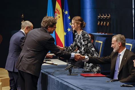  Premio Princesa de Asturias: Un Riconoscimento Meritato per la Visionaria Natalia Lafourcade